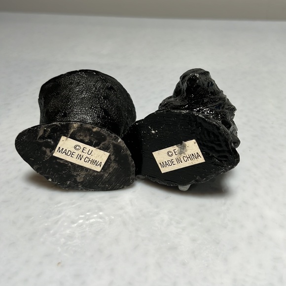 Vintage EU Resin Halloween Candle Holders Pair of 2 - Picture 4 of 4